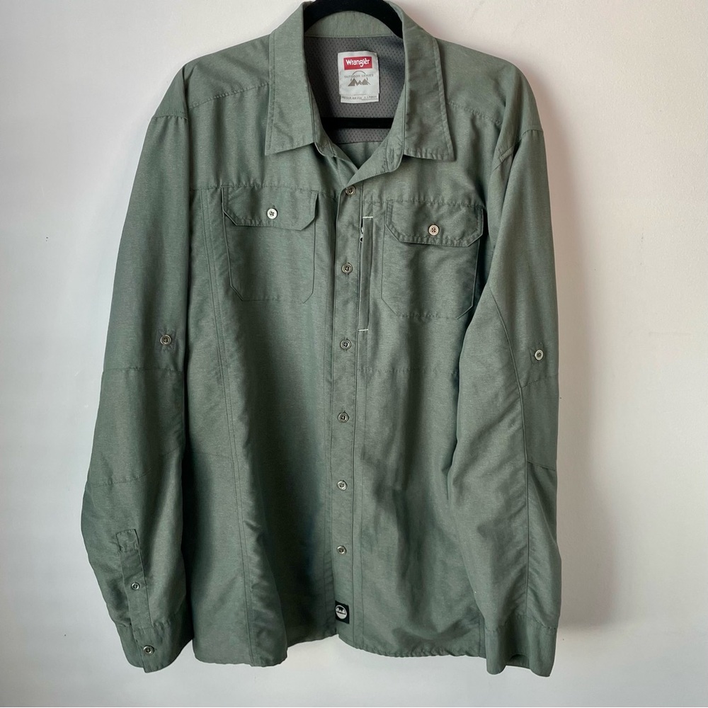 Wrangler Men Outdoor Series Button Up Utility Shirt XL Gray/Green Camping Hiking